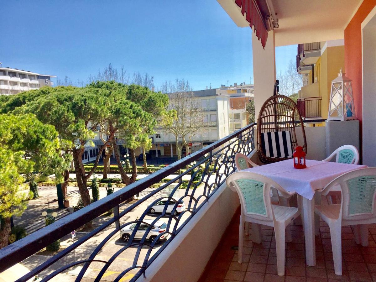 Casa Merano Residence & Ristorante Bibione - Apartments Eksteriør billede